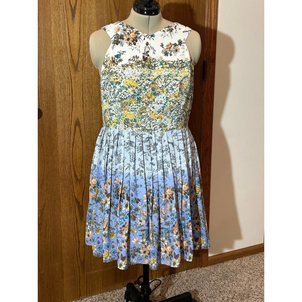 Oasis Meadow Ombré floral pleated dress size 16